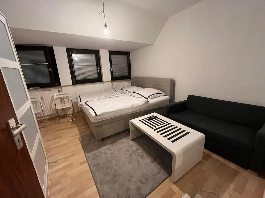 Zentrale Und Gepflegte Wohnung In Nurnberg